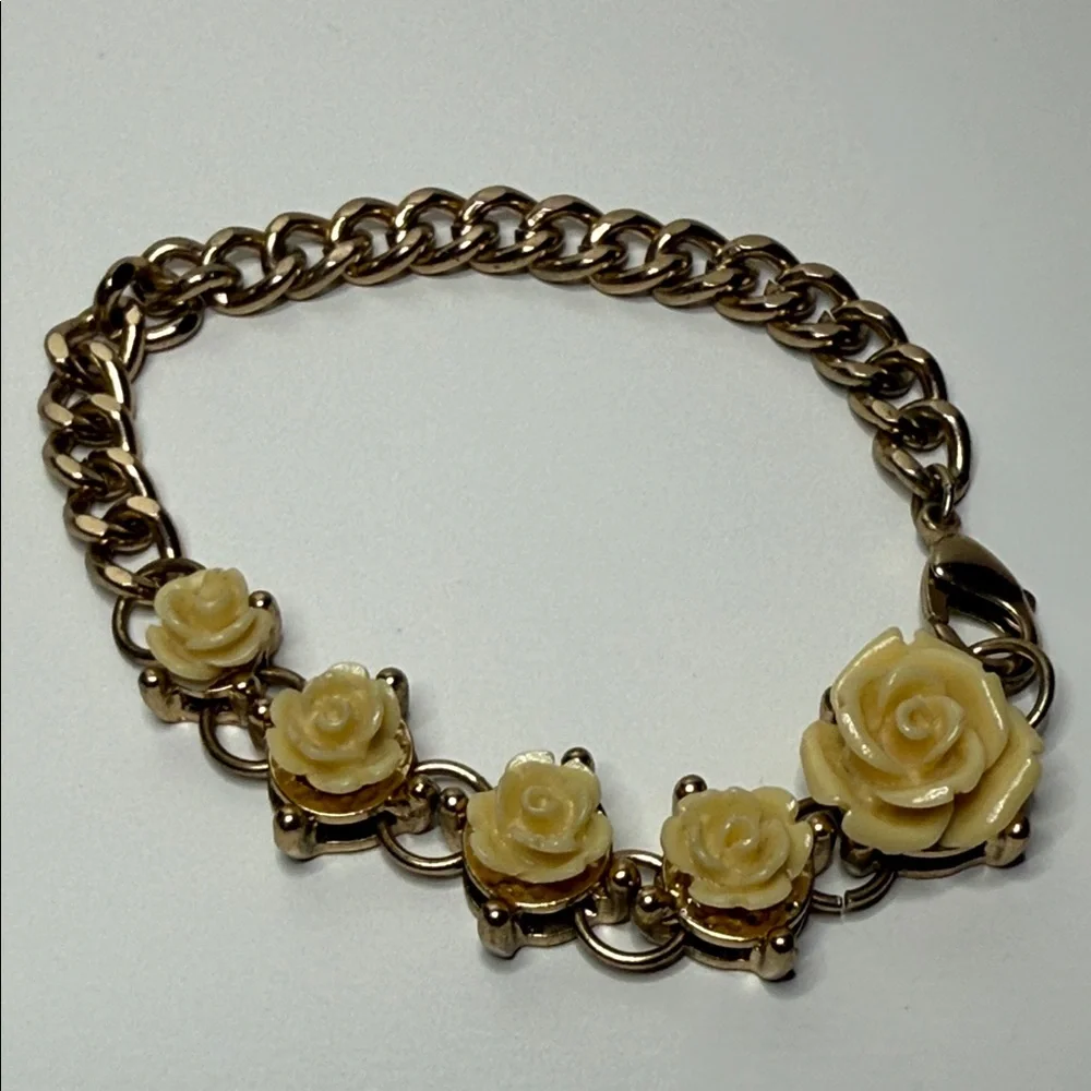Vintage celluloid roses hard and soft chunky chain bracelet size 7